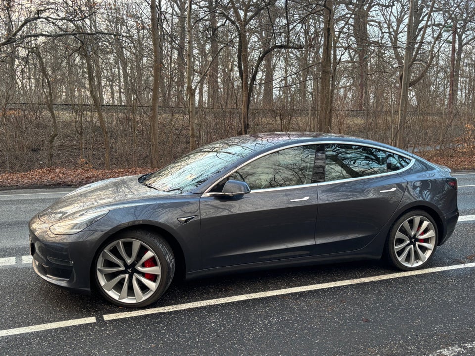 Tesla Model 3 Performance AWD 4d