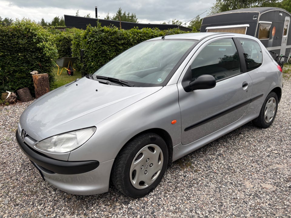 Peugeot 206 1,4 XR 3d