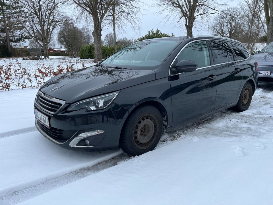 Peugeot 308 1,6 BlueHDi 120 Envy SW 5d