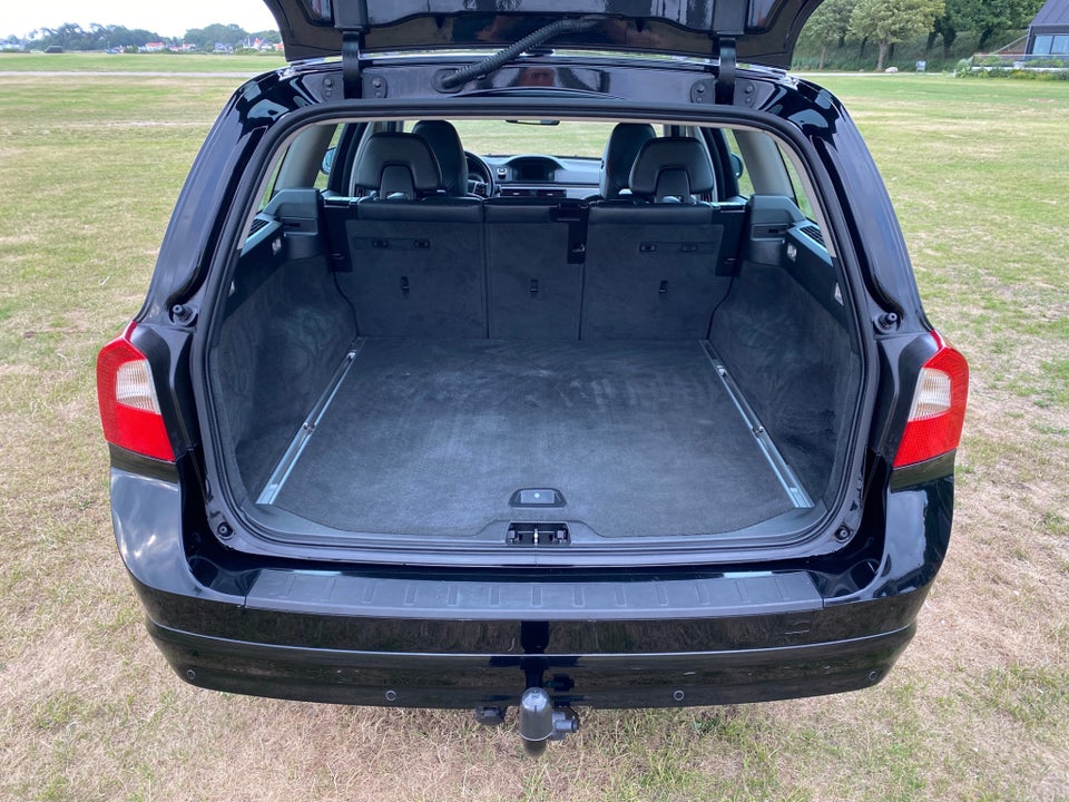 Volvo V70 2,0 D3 136 Kinetic 5d
