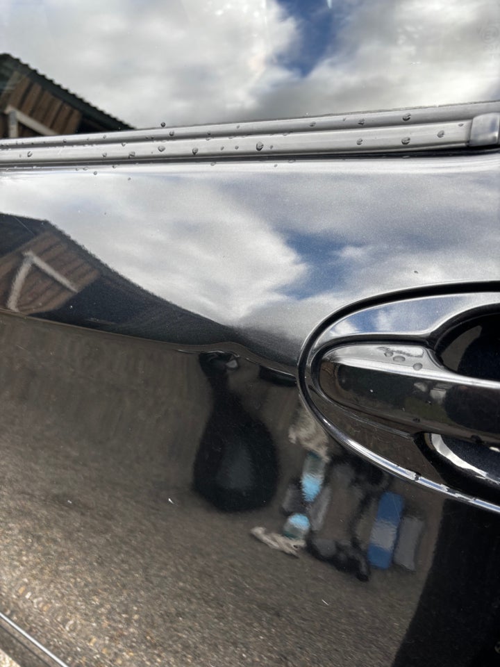 Toyota Yaris 1,5 Hybrid H1 e-CVT 5d