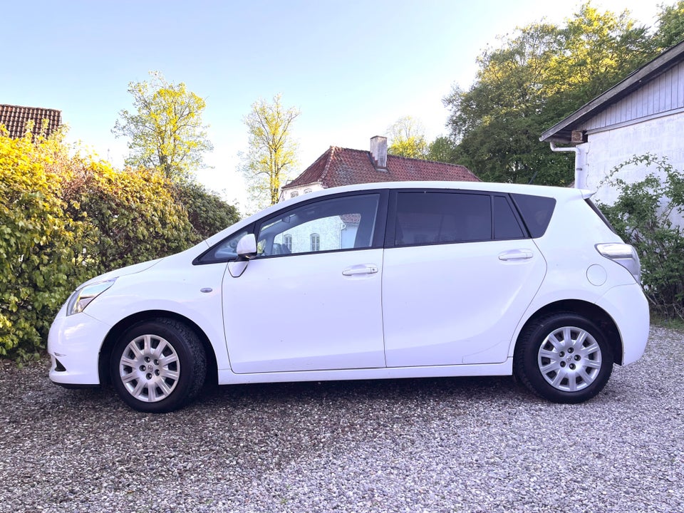 Toyota Verso 2,0 D-4D TX 7prs 5d