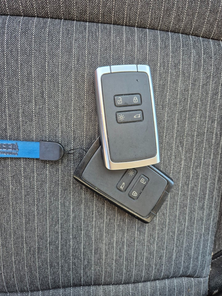 Renault Clio V 1,0 TCe 100 Intens 5d