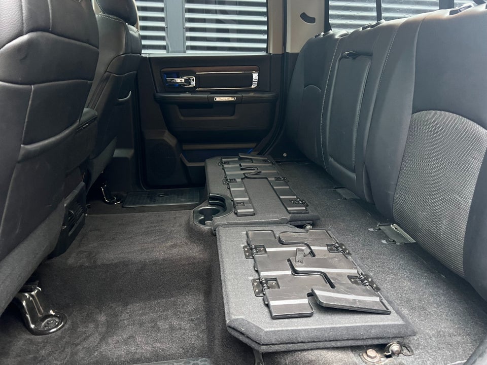 Dodge RAM 1500 3,0 EcoDiesel Laramie Crew Cab aut. 4d