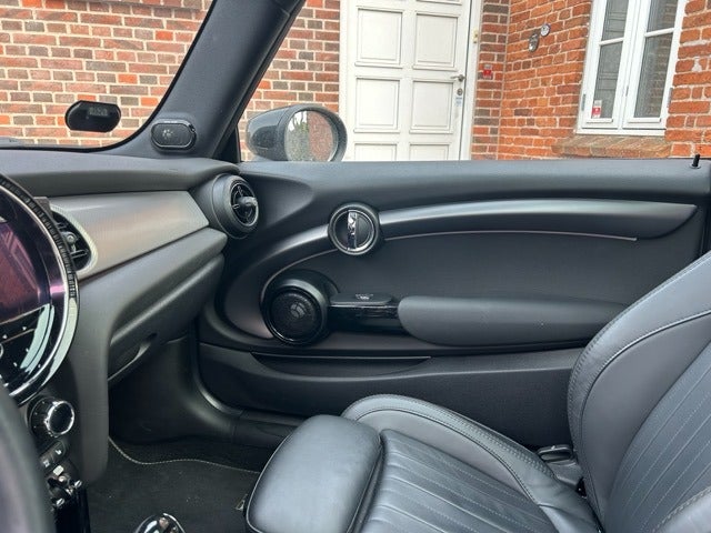 MINI Cooper SE Yours Trim 3d