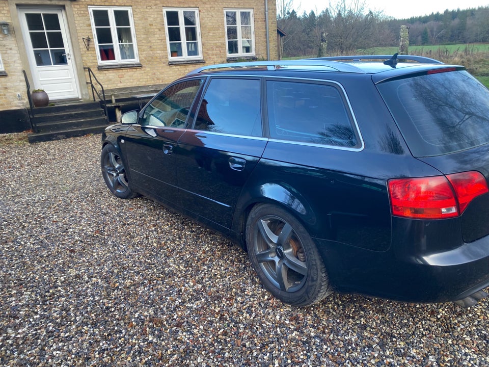 Audi A4 2,0 TDi 140 Avant 5d