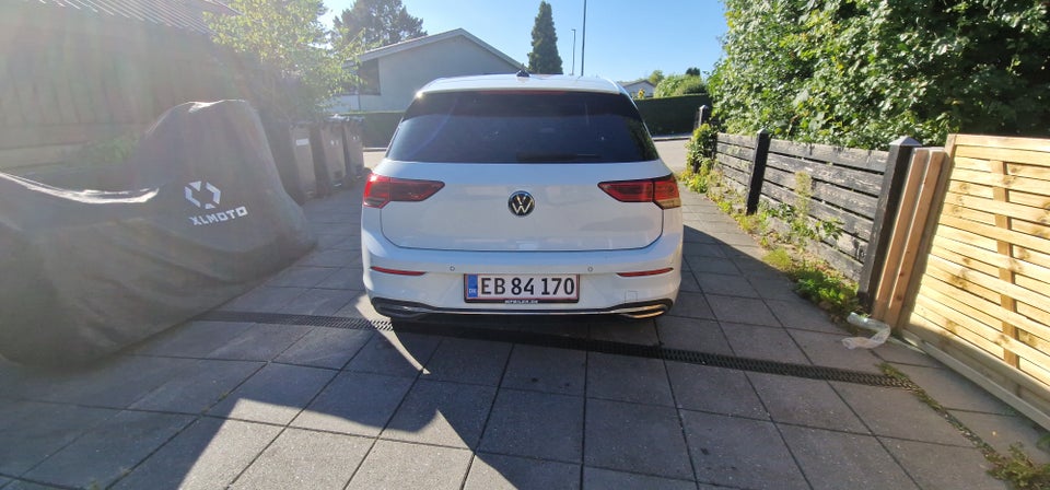 VW Golf VIII 1,5 eTSi 150 Style DSG 5d