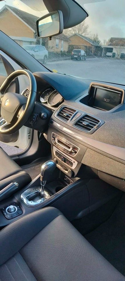 Renault Megane III 1,5 dCi 110 Limited Edition Sport Tourer EDC 5d