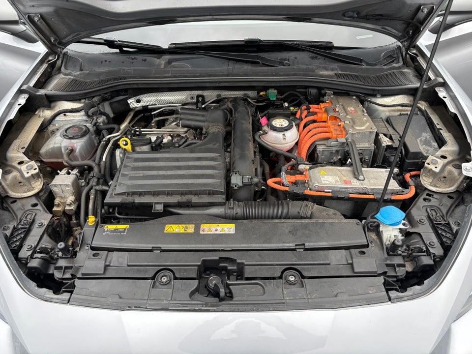 Seat Leon 1,4 eHybrid FR Sportstourer DSG 5d