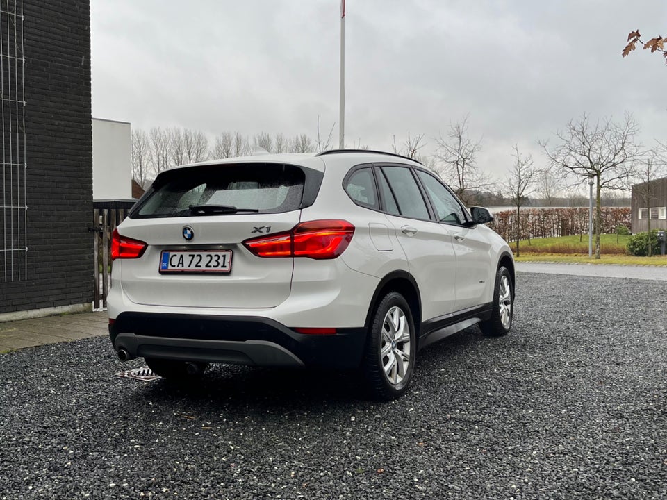 BMW X1 2,0 sDrive18d Advantage 5d