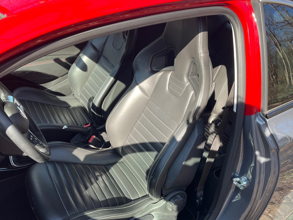 Opel Adam 1,4 T 150 S 3d