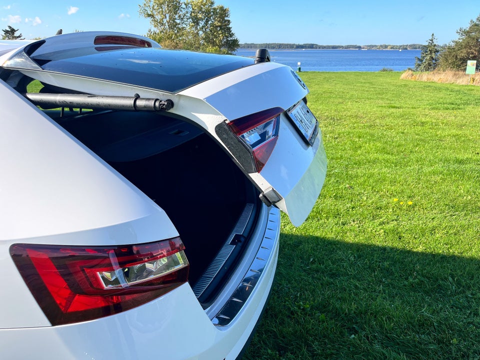 Skoda Superb 2,0 TDi 150 Style Combi DSG 5d