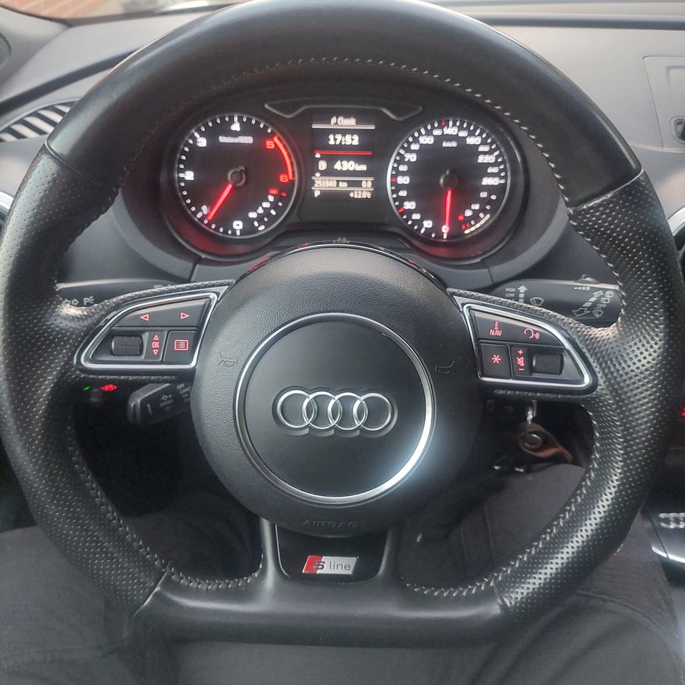 Audi A3 2,0 TDi 150 S-line Sportback S-tr. 5d