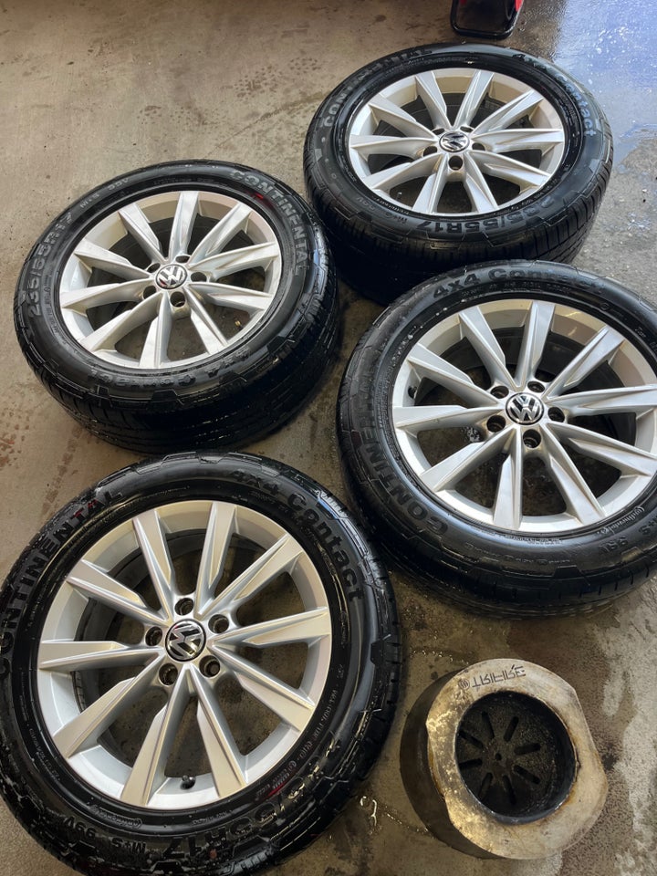 VW Passat 2,0 TSi 280 R-line DSG 4Motion 4d