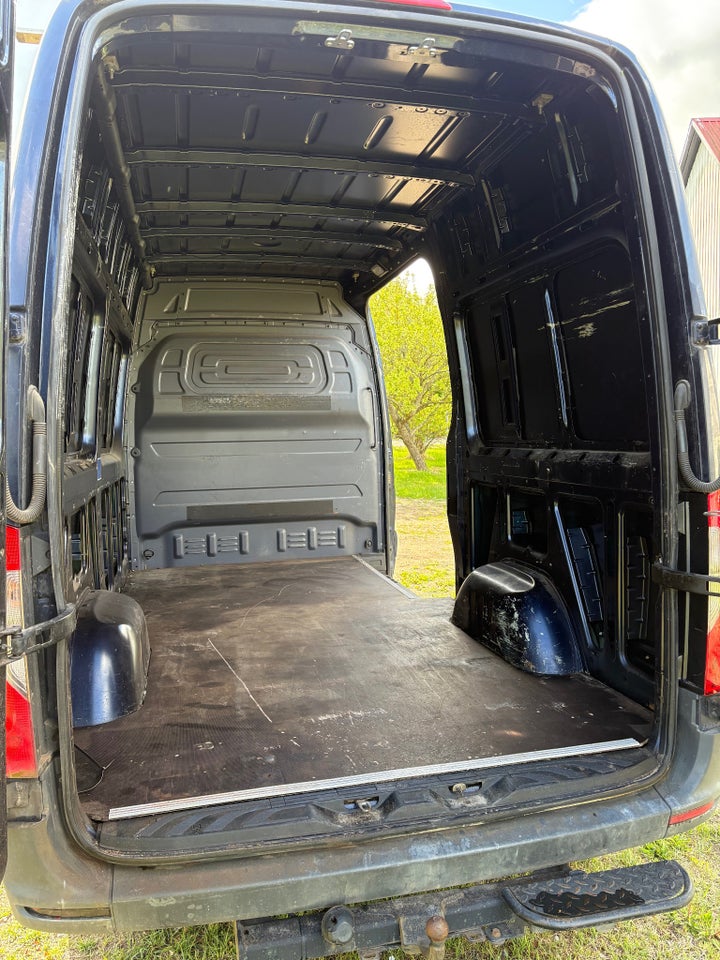 Mercedes Sprinter 319 3,0 CDi A2 Kassevogn aut. RWD