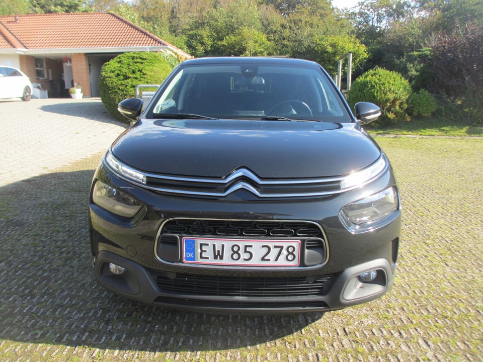Citroën C4 Cactus 1,2 PureTech 110 Iconic 5d