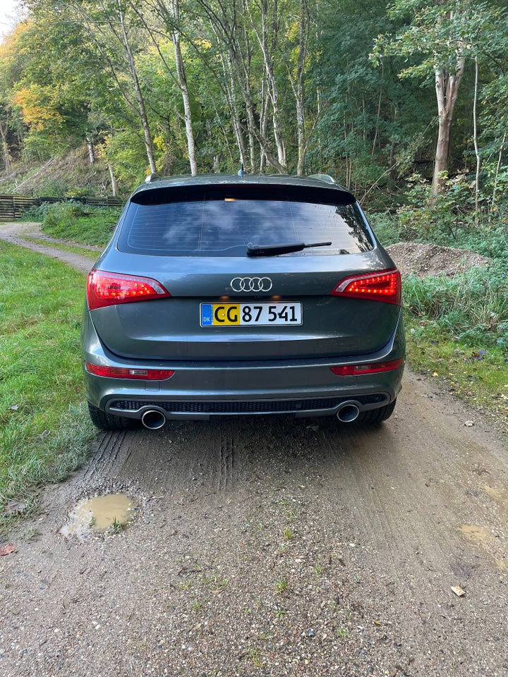 Audi Q5 3,0 TDi 240 S-line quattro S-tr. Van 5d