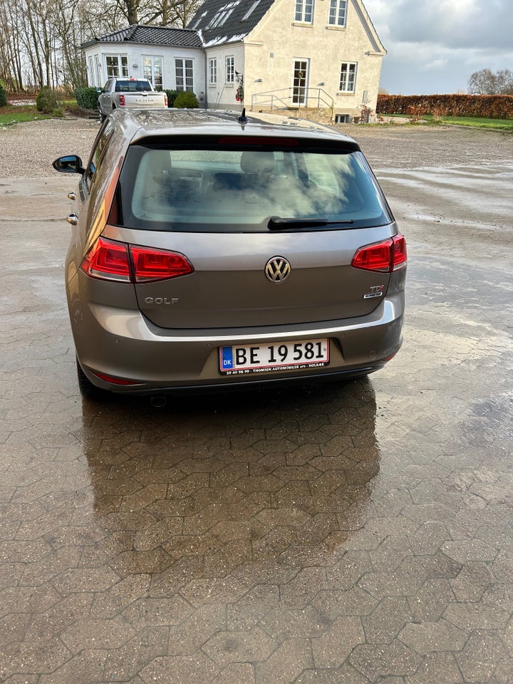 VW Golf VII 1,6 TDi 110 Comfortline Variant DSG BM 5d