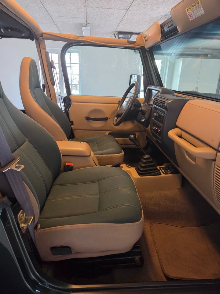 Jeep Wrangler 4,0 Sport 3d