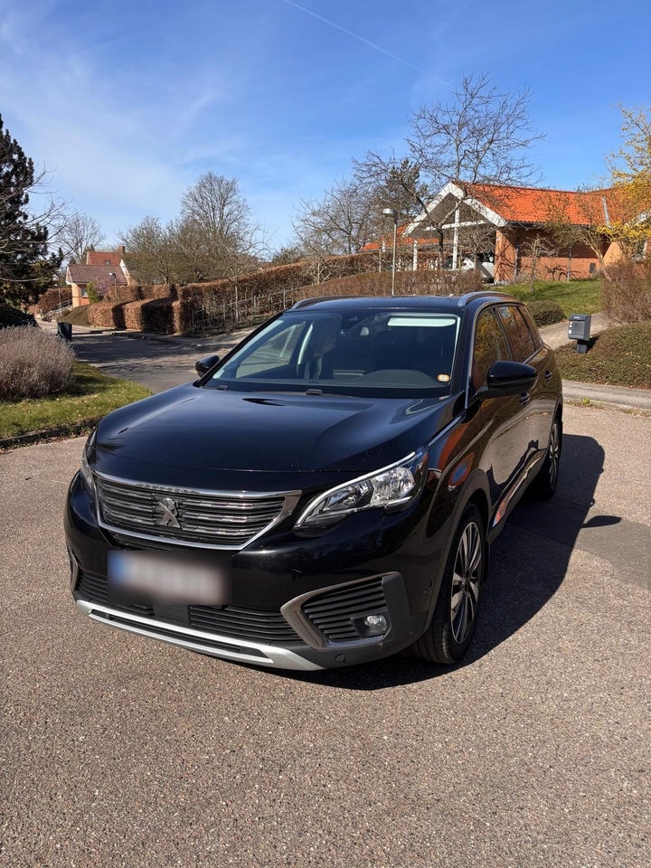 Peugeot 5008 1,5 BlueHDi 130 Allure 7prs 5d