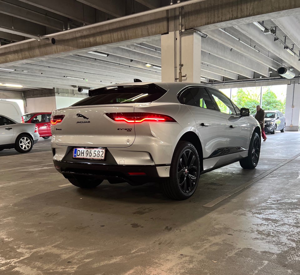 Jaguar I-Pace EV400 Signature Black AWD 5d