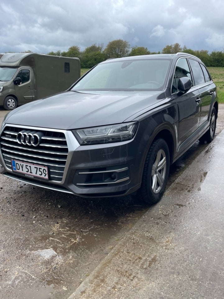 Audi Q7 3,0 TDi 272 quattro Tiptr. 7prs 5d