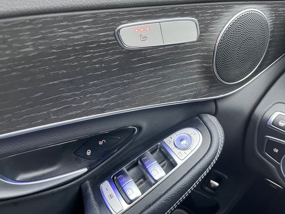 Mercedes C300 de 2,0 AMG Line Night Edition stc. aut. 5d