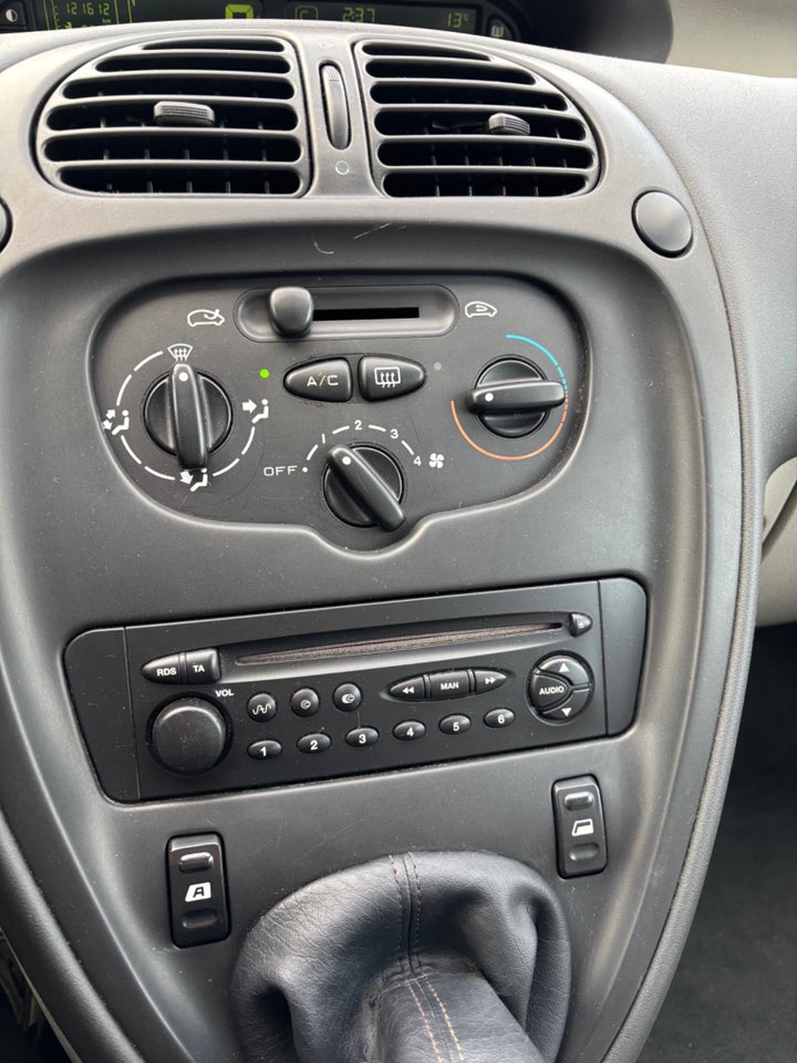 Citroën Xsara Picasso 1,8i 16V Prestige 5d