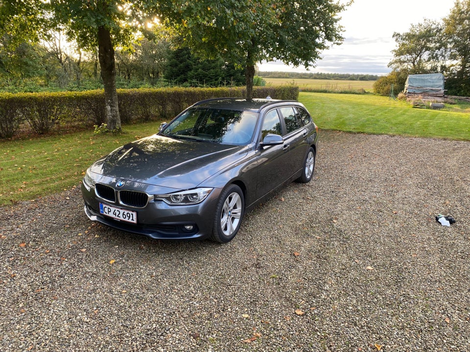 BMW 320d 2,0 Touring Sport Line aut. 5d