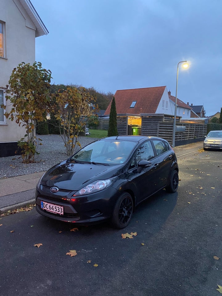 Ford Fiesta 1,6 TDCi 90 ECO 5d
