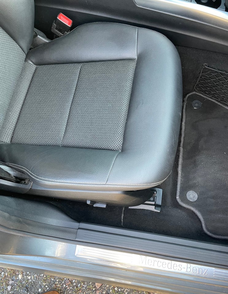 Mercedes E220 2,2 BlueTEC Avantgarde stc. aut. 5d