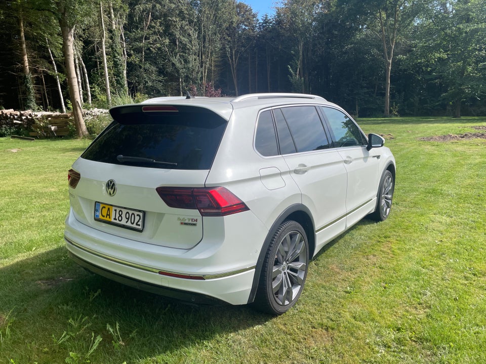 VW Tiguan 2,0 TDi 190 R-line DSG 4Motion Van 5d