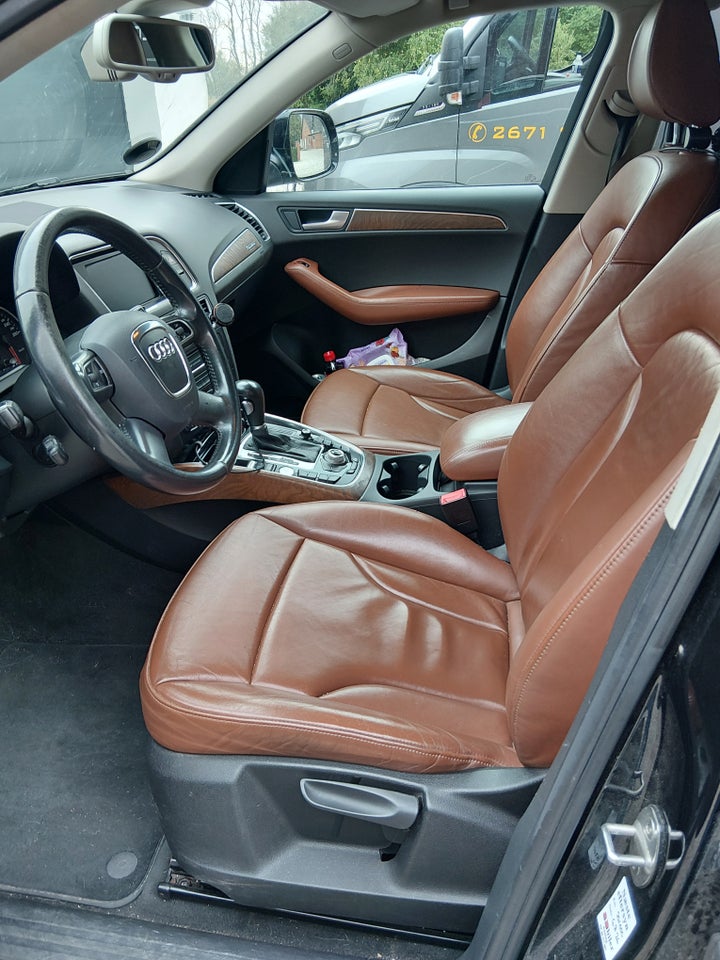 Audi Q5 3,0 TDi 240 quattro S-tr. 5d