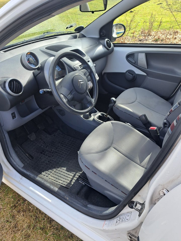 Citroën C1 1,0i Attraction 5d