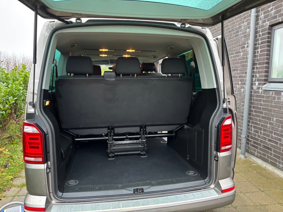 VW Caravelle 2,0 TDi 150 Comfortline DSG kort