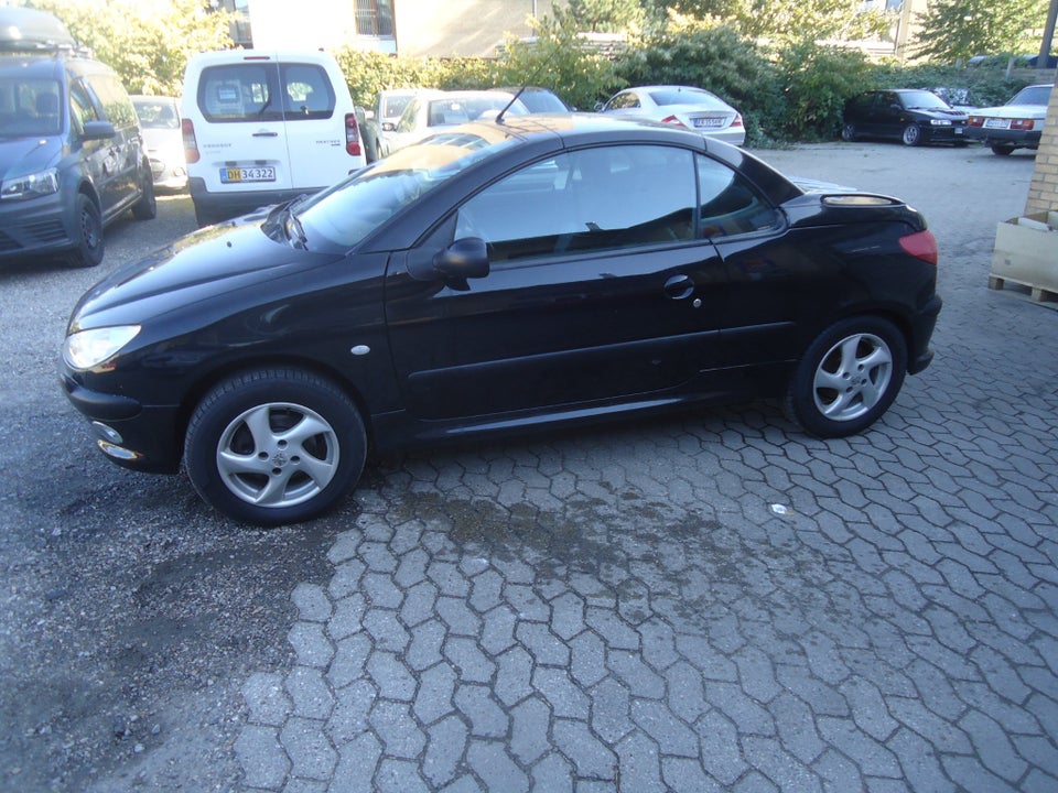 Peugeot 206 1,6 16V CC 2d