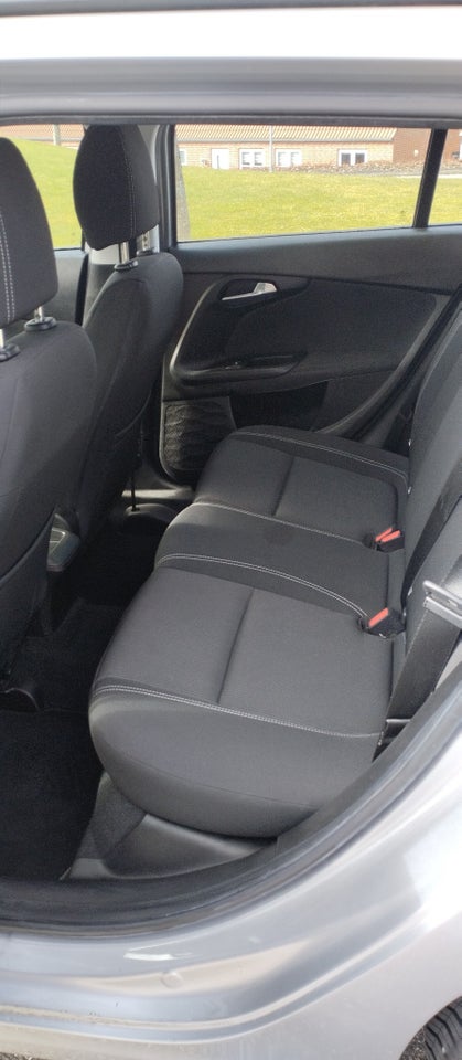 Fiat Tipo 1,4 T-Jet 120 Easy SW 5d