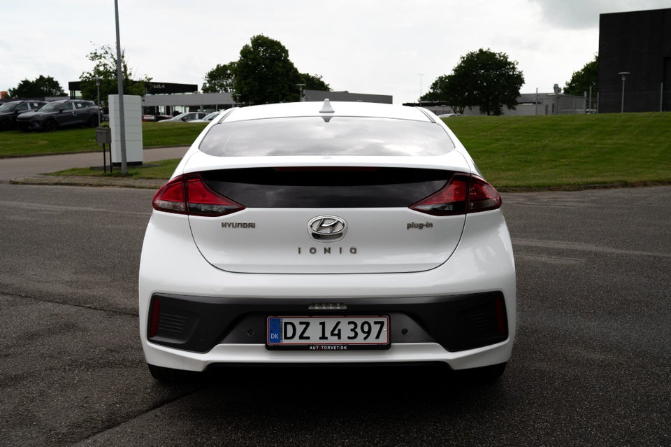 Hyundai Ioniq 1,6 PHEV Trend DCT 5d