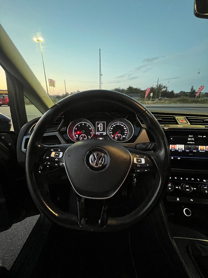 VW Touran 1,4 TSi 150 Comfortline 7prs 5d