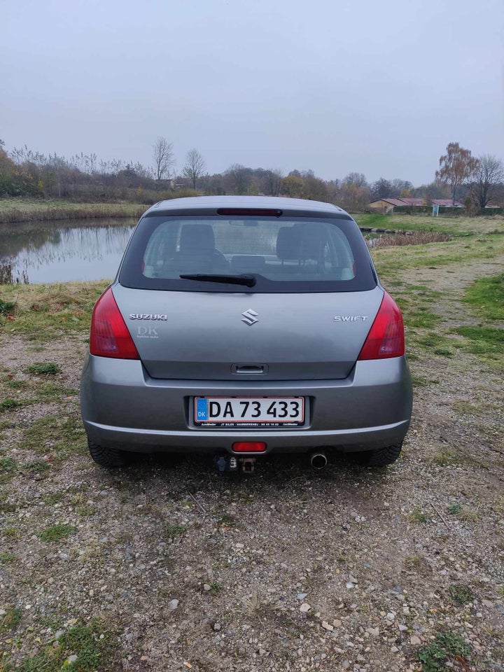 Suzuki Swift 1,5 GL-A 5d