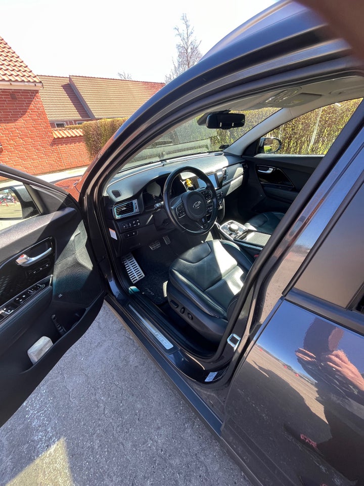 Kia e-Niro 64 Advance 5d