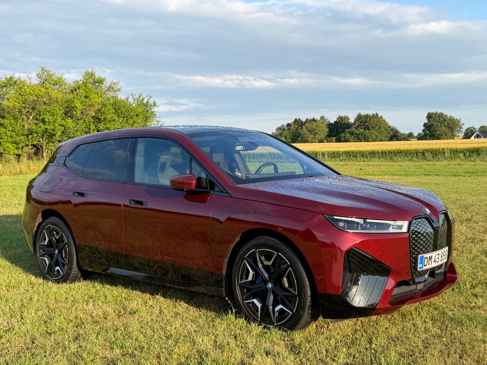 BMW iX xDrive50 M-Sport 5d