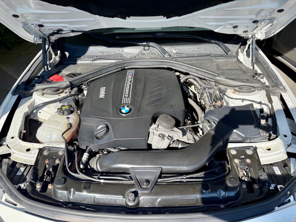 BMW 335i 3,0 aut. 4d