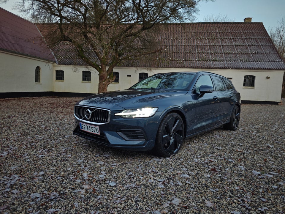 Volvo V60 2,0 T6 ReCharge Inscription aut. AWD 5d