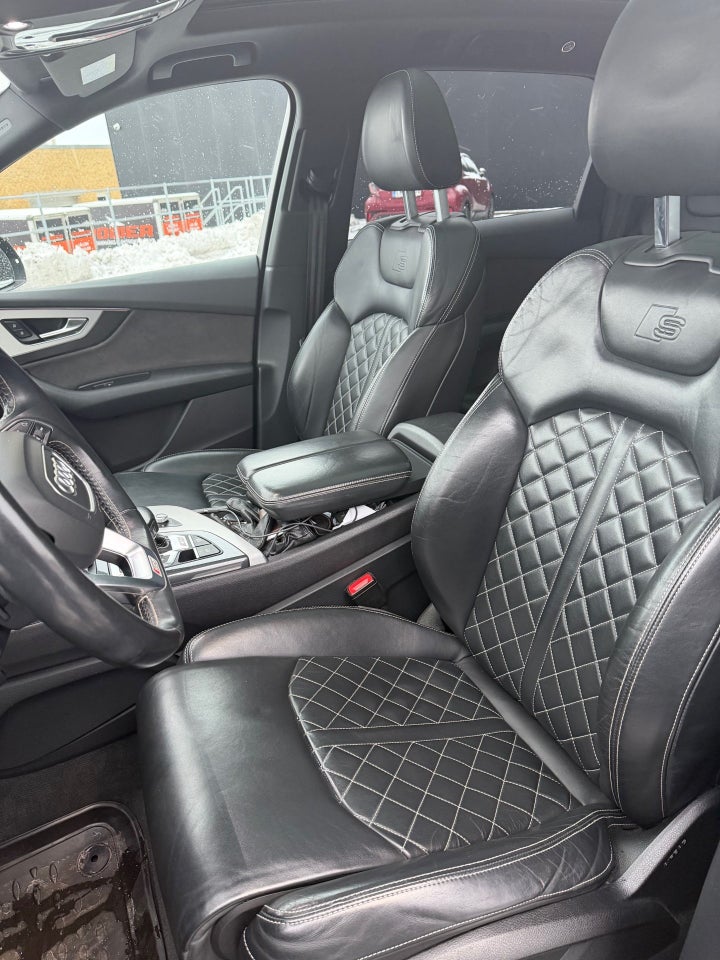 Audi SQ7 4,0 TDi quattro Tiptr. 5d