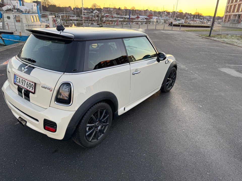 MINI Cooper S 1,6  3d