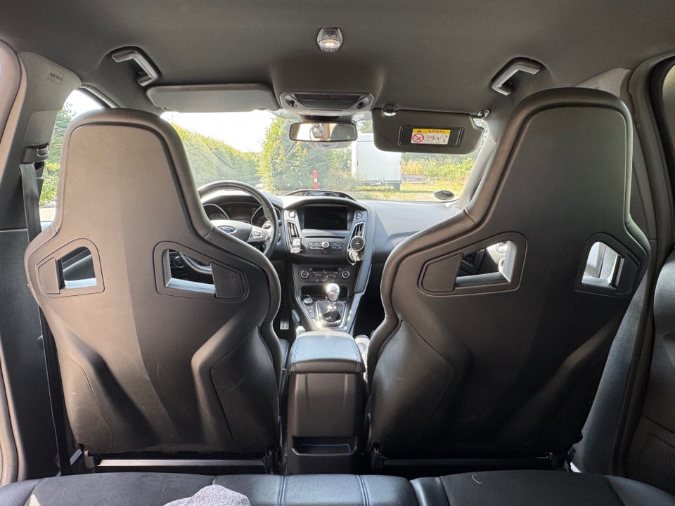 Ford Focus 2,3 SCTi 350 RS 5d