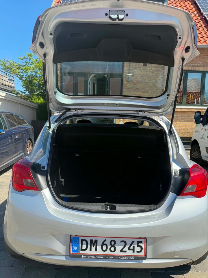 Opel Corsa 1,4 16V Enjoy 3d