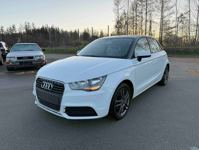 Audi A1 1,2 TFSi 86 Attraction Sportback 5d