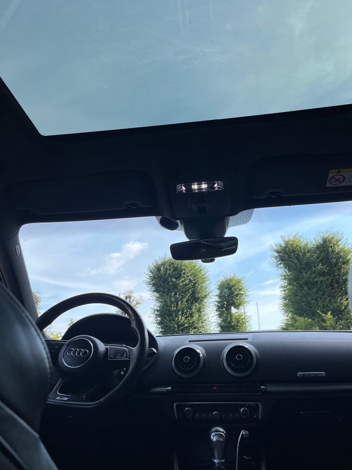 Audi A3 1,4 e-tron S-line Sportback S-tr. 5d